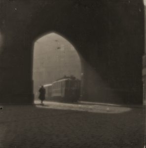 Rue de Prague 1924  © Josef Sudek